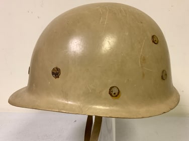 IRAQI SADDAM HUSSEIN ERA ARMY M90 HELMET