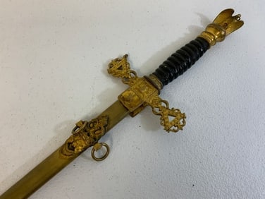 ANTIQUE US FRATERNAL MASONIC DRESS AND CEREMONIAL SWORD KNIGHTS GOLDEN EAGLE