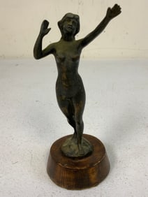 VINTAGE ART DECO BRONZE FEMALE FIGURE STATUE