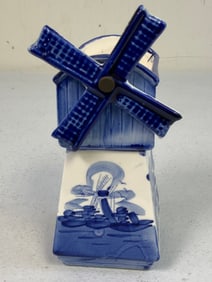 HOLLAND VINTAGE DUTCH HAND PAINTED DELFT BLUE PORCELAIN WINDMILL