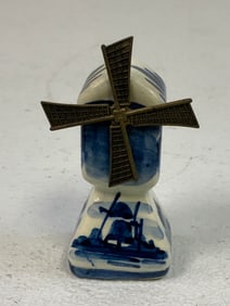 HOLLAND VINTAGE DUTCH HAND PAINTED DELFT BLUE PORCELAIN WINDMILL