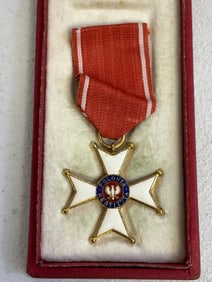 POLAND WWII ORDER OF POLONIA RESTITUTA WITH BOX
