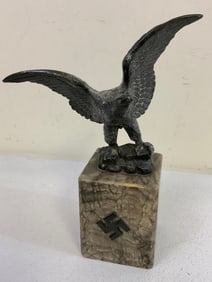 GERMANY THIRD REICH TABLE EAGLE STATUE ON MARBLE BASE