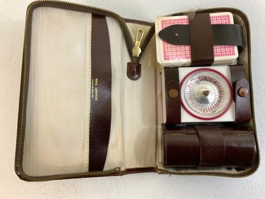 VINTAGE TRAVELING GAMBLING SET