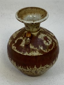 VINTAGE NAVAJO PINE PITCH POTTERY DARK GLAZE VASE