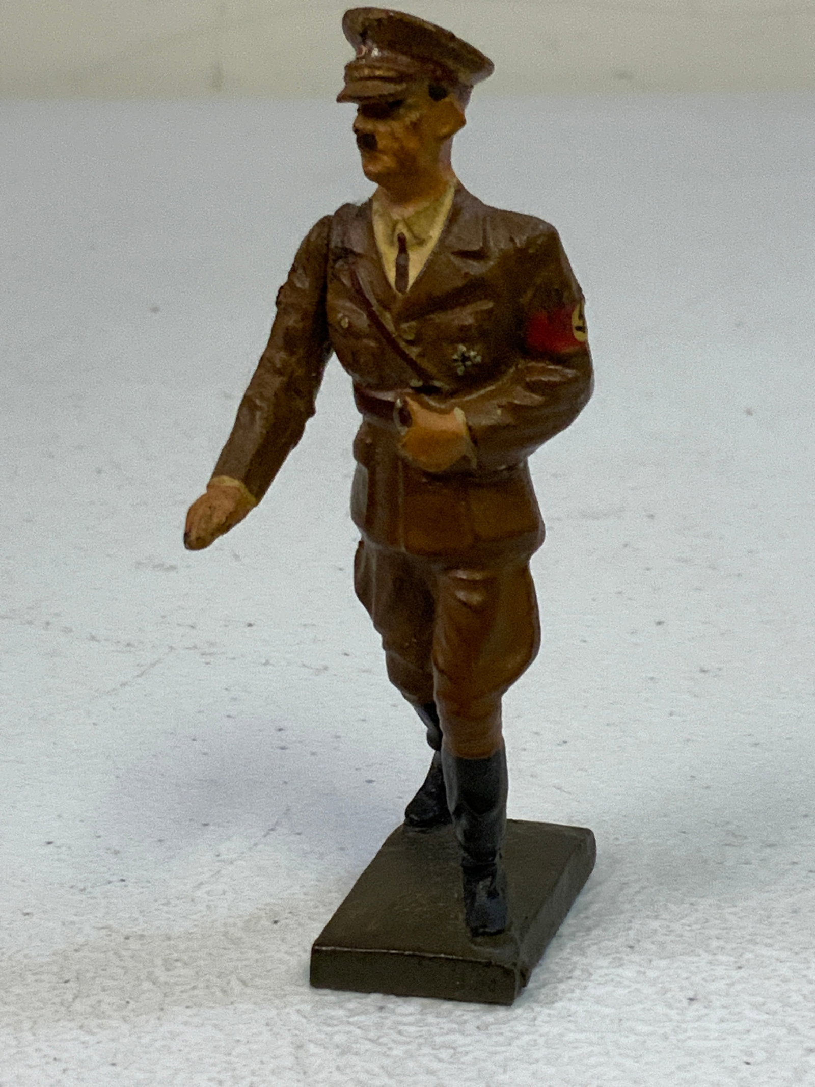 GERMAN NAZI PERIOD LINEOL / ELASTOLIN TOY SOLDIER ADOLF HITLER FUGURE: GERMAN NAZI PERIOD LINEOL / ELASTOLIN TOY SOLDIER ADOLF HITLER FUGURE. 3" TALL.