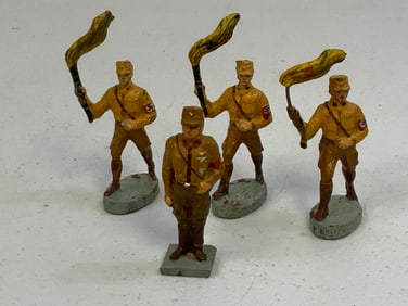 GERMAN NAZI PERIOD LINEOL / ELASTOLIN TOY SOLDIERS SA MAN TORCH MARCH