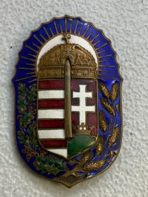 KINGDOM OF HUNGARY HUNGARIAN ORDER OV VITEZ ENAMEL BADGE