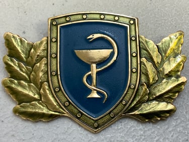 USSR LARGE MEDIC BADGE