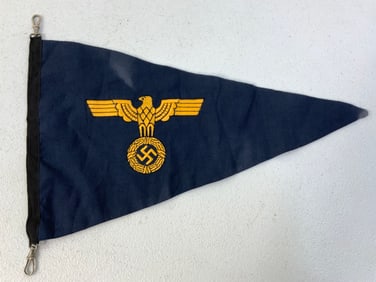 WWII GERMAN NAVY KRIEGSMARINE OFFICER VEHICLE STAFF CAR FENDER PENNANT