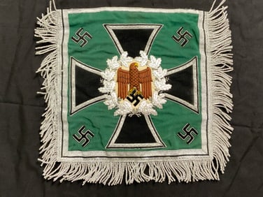 GERMANY THIRD REICH ARMY JAGER REGIMENT TRUMPET BANNER
