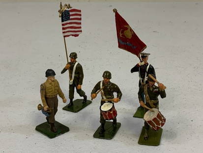 LOT OF PAINTED LEAD TOY SOLDIERS  AMERICANS: LOT OF PAINTED LEAD TOY SOLDIERS. AMERICANS . 2" TALL.