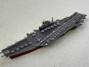 US AIRCRAFT CARRIER ALL METAL MODEL