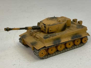 WWII GERMAN TIGER 1 DIE CAST MODEL CUSTOM DETAILED