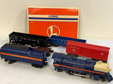 VINTAGE LIONEL TRAIN STEAM LOCOMOTIVE O GAUGE TRAIN LOT