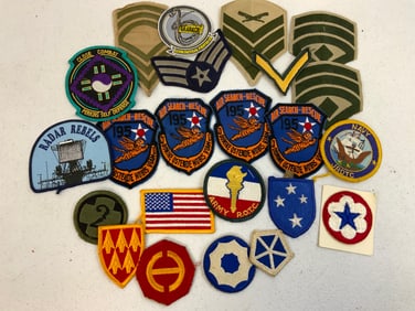 USA MILITARY PATCHES LOT