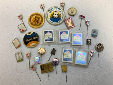 UKRAINE USSR ERA COLLECTABLE PIN BADGES COLLECTION
