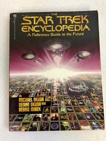 THE STAR TRECK ENCYCLOPEDIA
