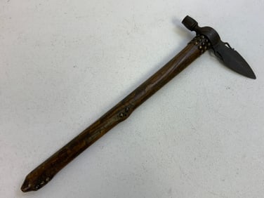 ANTIQUE NATIVE AMERICAN SPONTOON PIPE TOMAHAWK