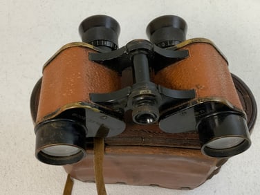 US ARMY SIGNAL CORPS BAUSCH & LOMB BINOCULARS WITH CASE