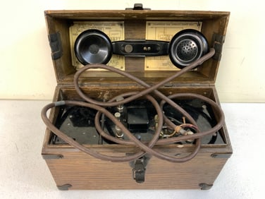 WWII SOVIET US LEND LEASE MODEL 2005-W FIELD TELEPHONE