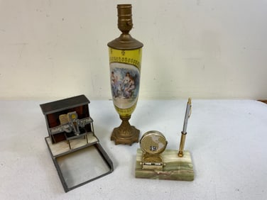 VINTAGE LOT OF DESK DECORATIVE ITEMS