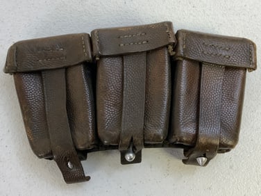 WWII GERMAN MILITARY K 98 AMMUNITION POUCH BROWN LEATHER