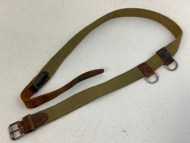 GERMANY THIRD REICH MILITARY OFFICER SWORD BELT: GERMANY THIRD REICH MILITARY OFFICER SWORD BELT. GOOD CONDITION.