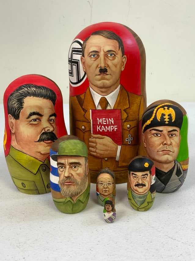 RUSSIAN WORLD DICTATORS HAND CRAFTED AND SIGNED MATRYOSHKA DOLL: RUSSIAN WORLD DICTATORS HAND CRAFTED AND SIGNED MATRYOSHKA DOLL. SIGNED BY THE ARTIST. GREAT ARTWORK. 8" TO 1" TALL.