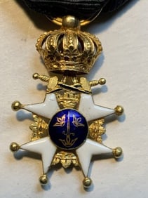 SWEDEN ORDER OF THE NORTH STAR GOLD ENAMEL MINIATURE