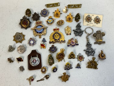 GREAT BRITAIN AND CANADA LOT OF REGIMENTAL BADGES