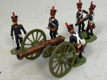 NAPOLEONIC FRENCH ARTILLERY BATTERY LEAD TOY SOLDIERS