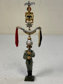GERMAN NAZI PERIOD LINEOL / ELASTOLIN TOY SOLDIER SCHELLENBAUM CARRIER