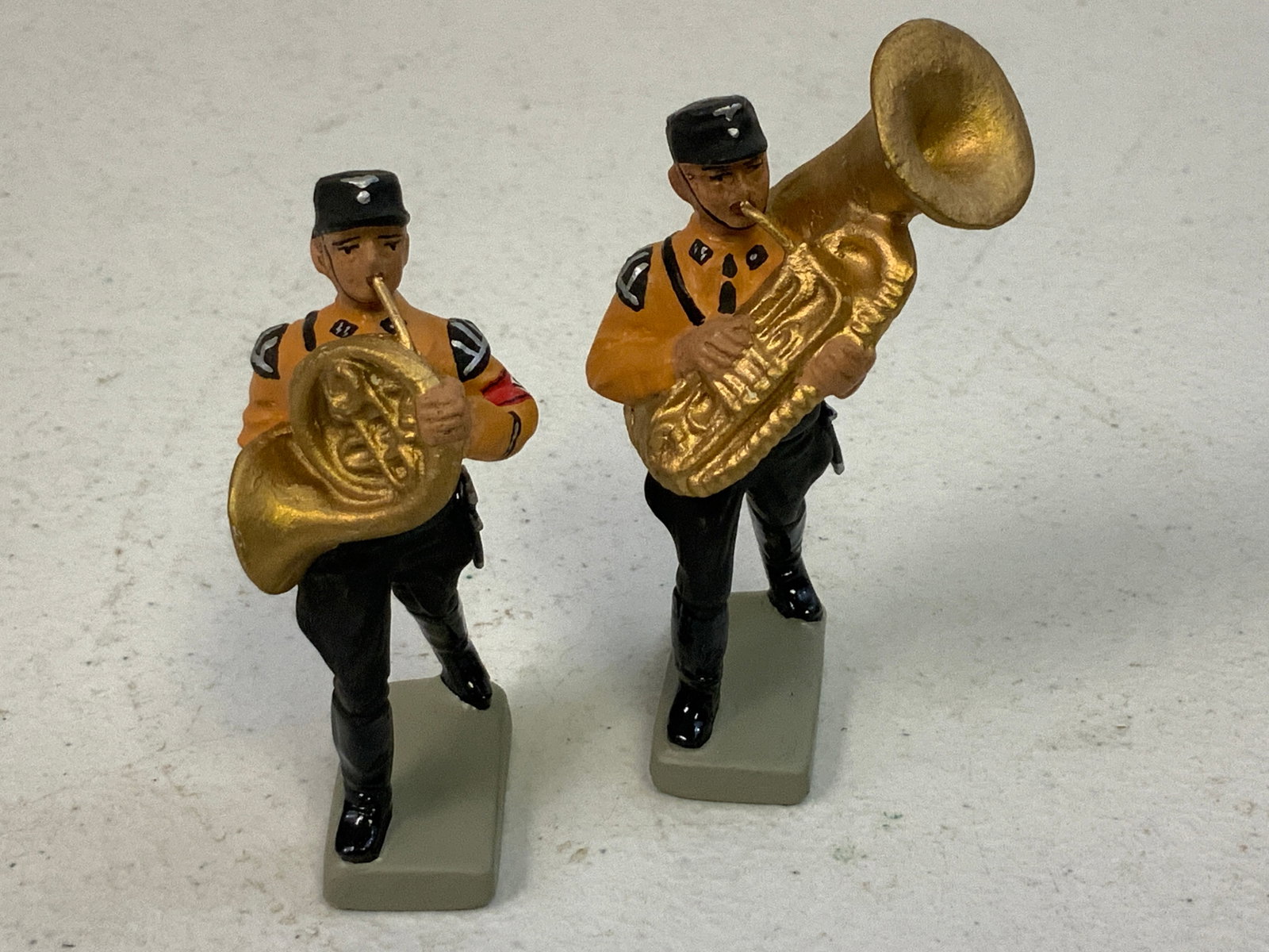 GERMAN NAZI PERIOD LINEOL / ELASTOLIN TOY SOLDIERS SS MUSICIANS: GERMAN NAZI PERIOD LINEOL / ELASTOLIN TOY SOLDIERS SS MUSICIANS