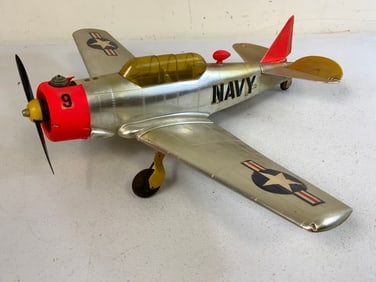 WEN MAC  CONTROL LINE GAS ENGINE PLASTIC US NAVY AIRPLANE