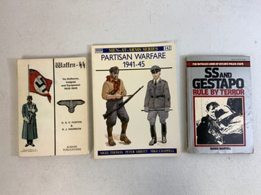MILITARY HISTORY BOOK LOT