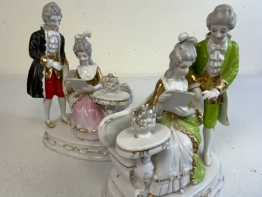 VINTAGE PORCELAIN FIGURINES LOT OF 2