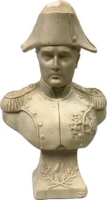NAPOLEON IN UNIFORM BUST TABLE STATUE