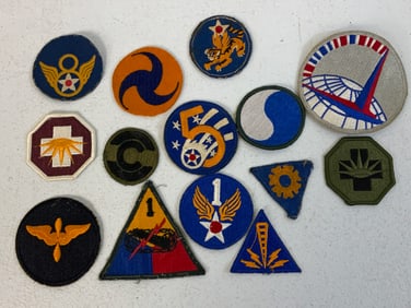 US WWII LOT OF MILITARY PATCHES