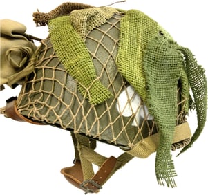 WWII PARATROOPER US M1 AIRBORNE STEEL HELMET WITH LINER