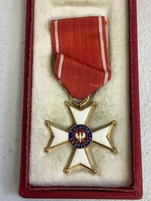 POLAND WWII ORDER OF POLONIA RESTITUTA WITH BOX 1944