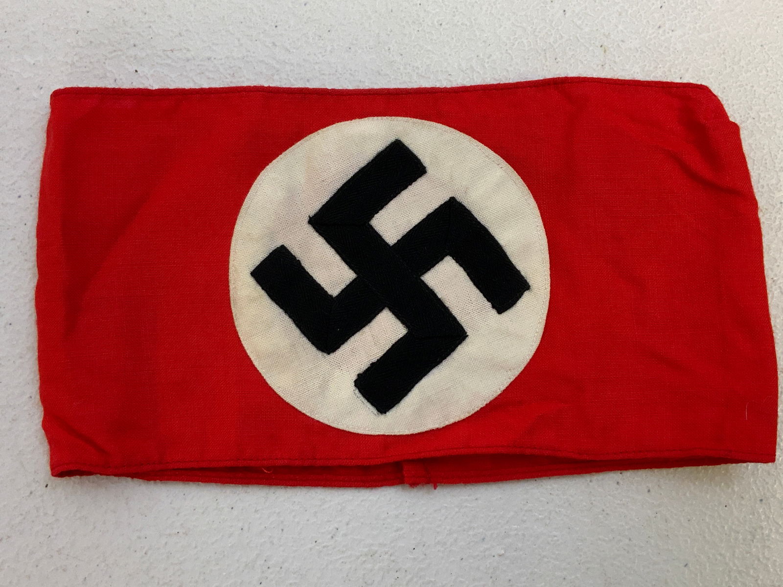 GERMANY THIRD REICH NSDAP ARMBAND: GERMANY THIRD REICH NSDAP ARMBAND. COTTON. MULTI PIECE .GOOD CONDITION. RZM TAG.