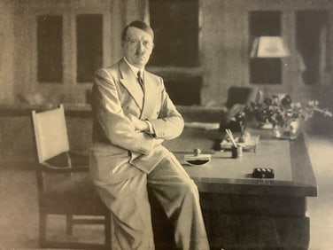 ADOLF HITLER OFFICIAL HOFFMANN STUDIO PHOTO PORTRAIT