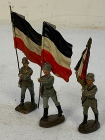 GERMAN NAZI PERIOD LINEOL / ELASTOLIN TOY SOLDIER STANDART BEARERS