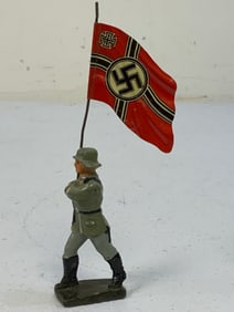 GERMAN NAZI PERIOD LINEOL / ELASTOLIN TOY SOLDIER STANDART BEARER