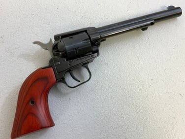 HERITAGE ROUGH RIDER . .22 L.R. REVOLVER