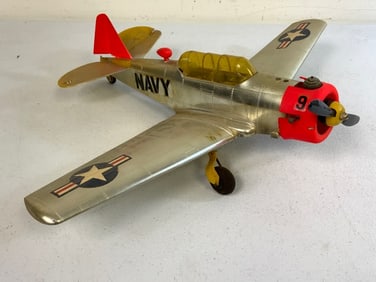 WEN MAC CONTROL LINE GAS ENGINE PLASTIC US NAVY AIRPLANE