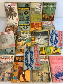 USA SCOUTS LARGE LOT OF VINTAGE BOOKS
