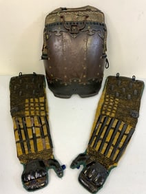 ANTIQUE JAPANESE SAMURAI ARMOR PLATE AND ARMS ARMOR SLEEVES