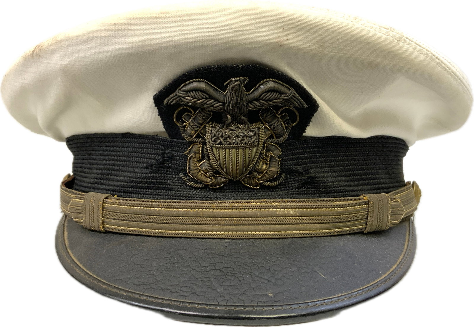 USA WWII US NAVY OFFICER WHITE TOP VISOR HAT: WWII US NAVY OFFICER VISOR HAT. WHITE TOP. GOOD CONDITION